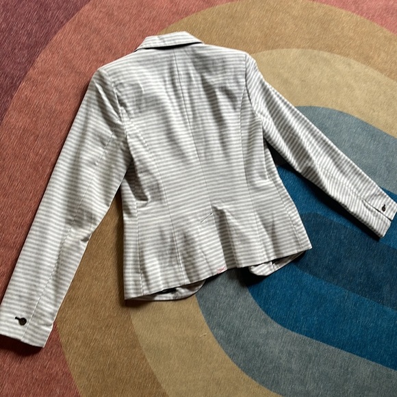 Striped jacket - Picture 3 of 4